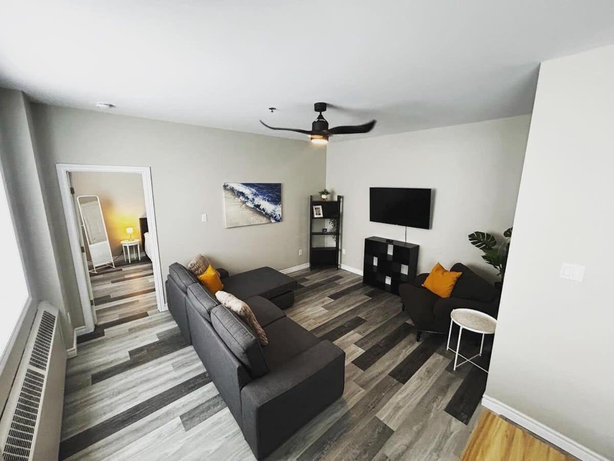 New Large Luxurious 2Br Condo In The Heart Of Uptown Coffee, Wifi Saint John Bagian luar foto