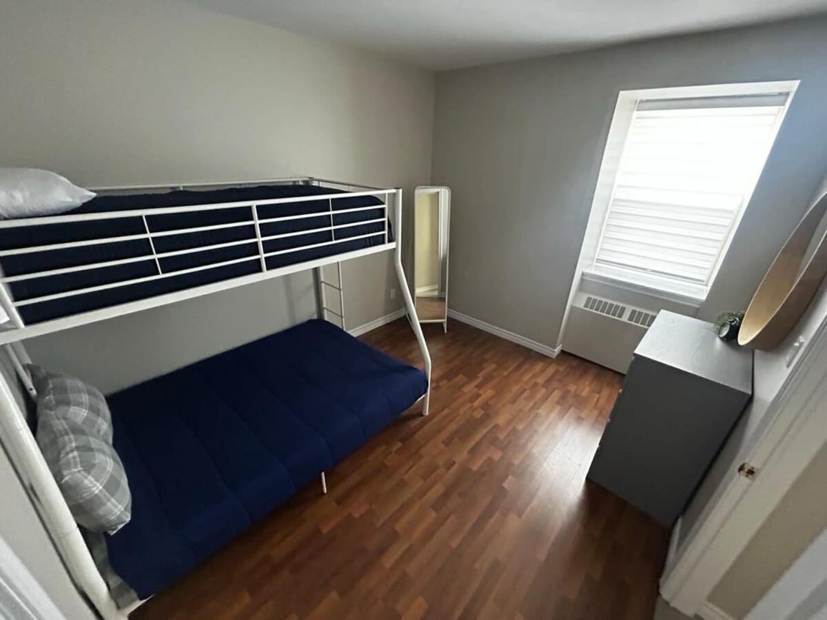 New Large Luxurious 2Br Condo In The Heart Of Uptown Coffee, Wifi Saint John Bagian luar foto