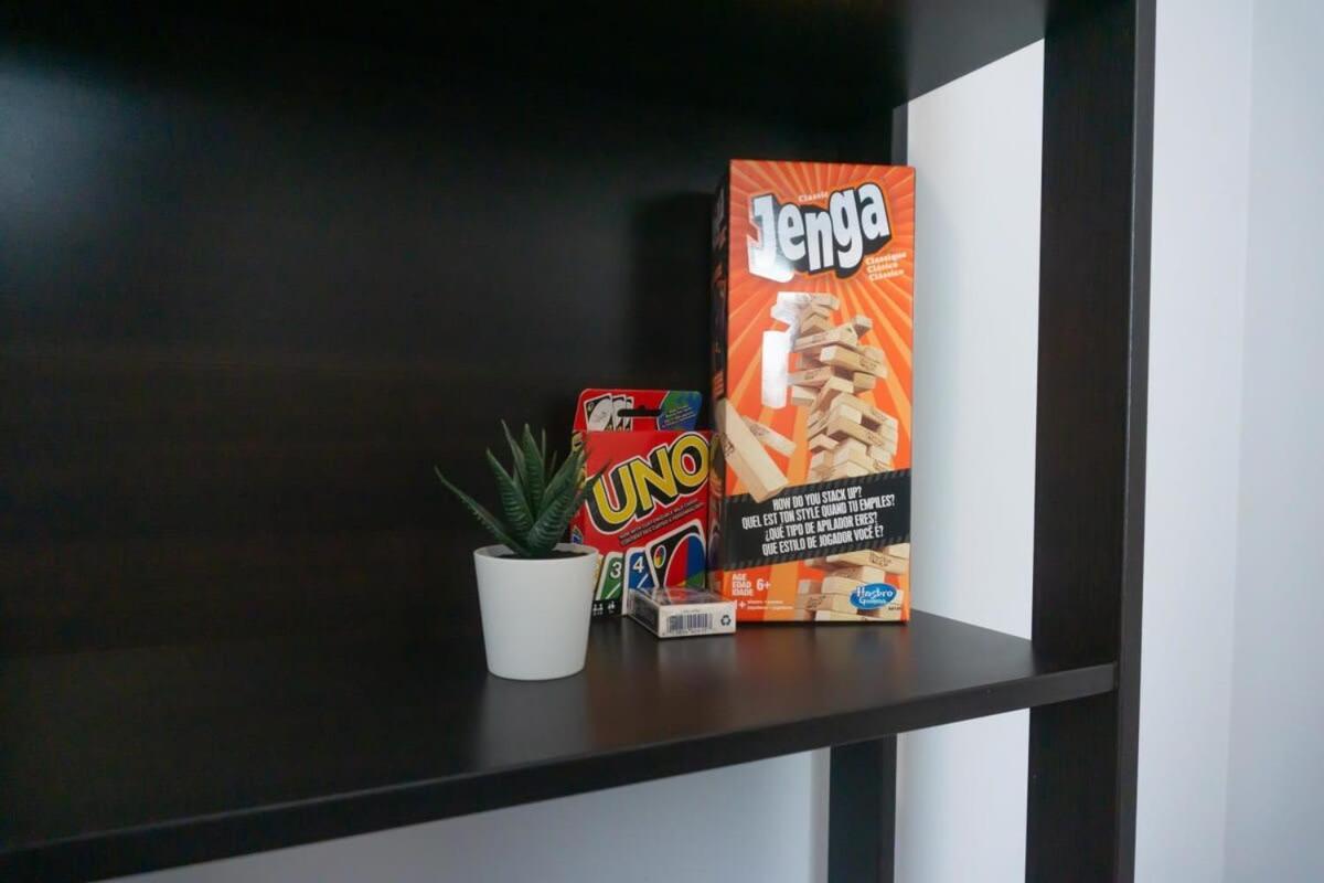 New Large Luxurious 2Br Condo In The Heart Of Uptown Coffee, Wifi Saint John Bagian luar foto